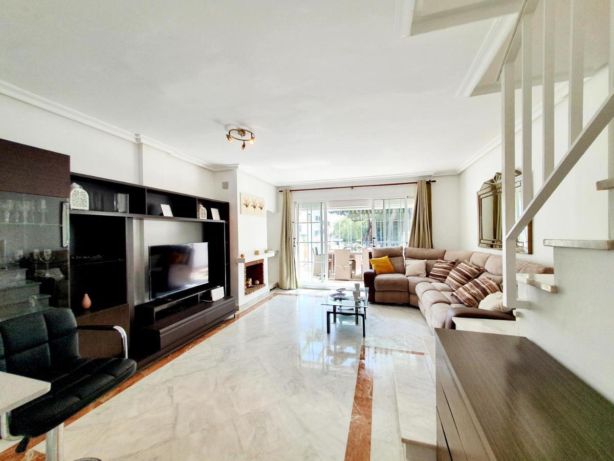 Апартаменты Lomas De Cabopino House Марбелья Экстерьер фото