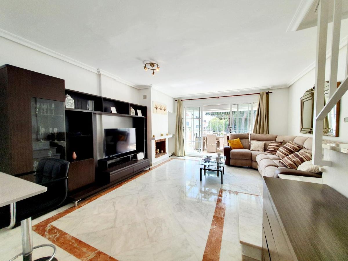 Апартаменты Lomas De Cabopino House Марбелья Экстерьер фото